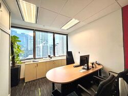 United Square (D11), Office #582818701